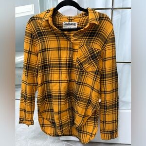 GARAGE BUTTON UP SHIRT